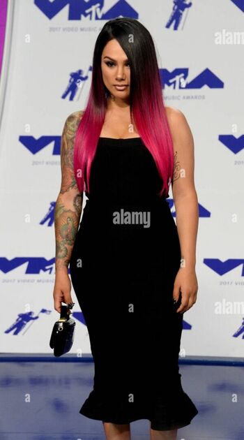 Full leaked Snowthaproduct private onlyfans photo