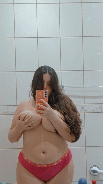 Full leaked Snowwhiteofc page private photo