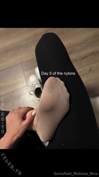 Socksfeet Mistress Nina