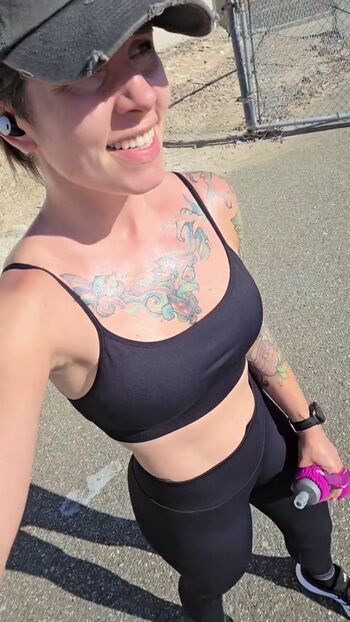 Full leaked Soe gschwind private onlyfans photo