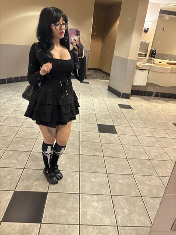 Full leaked Sofadasuccubus private onlyfans photo