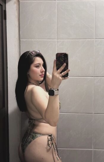 Full leaked Sofff private photo