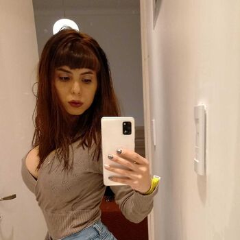 Full leaked Sofia alien private photo