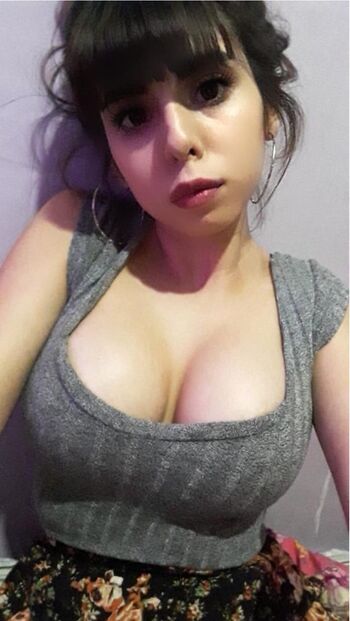 Full leaked Sofia alien private photo