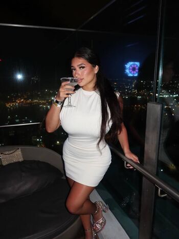 Full leaked Sofia deroian private onlyfans photo