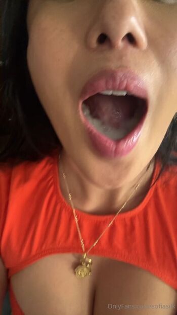 Full leaked Sofia silk private onlyfans photo