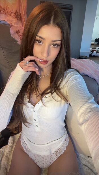 Full leaked Sofia solana private onlyfans photo