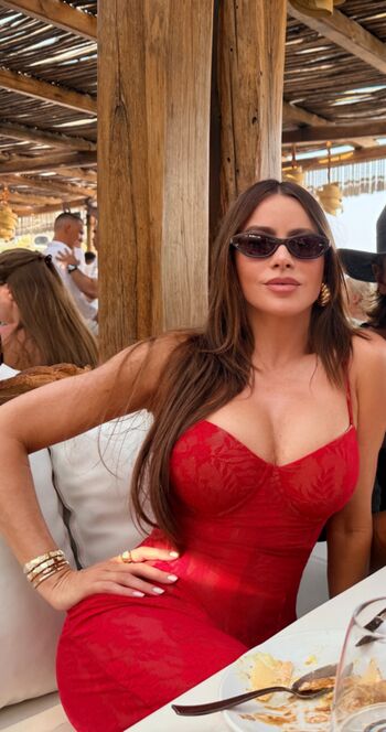 Full leaked Sofia vergara private photo