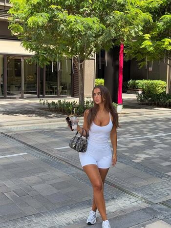 Full leaked Sofia private onlyfans photo