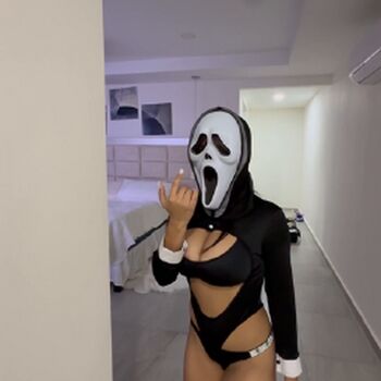 Full leaked Sofia private photo