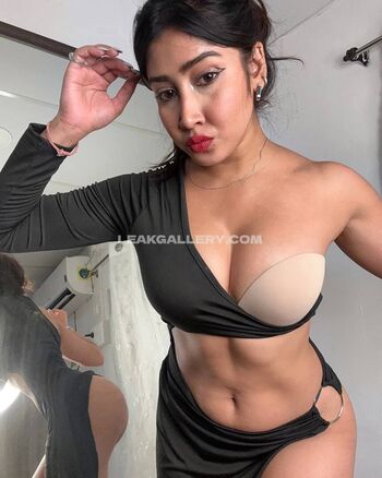 Full leaked Sofiaofficial private onlyfans photo