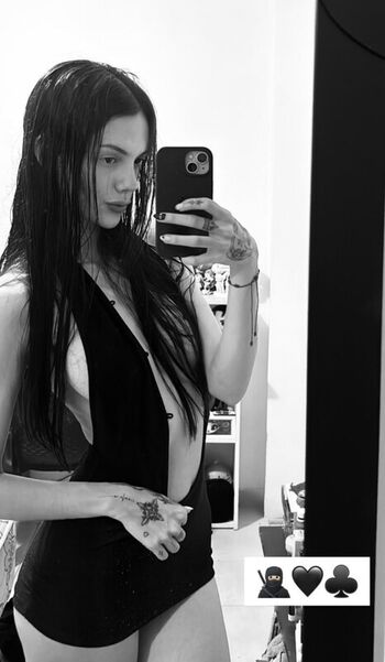 Full leaked Sofiaatreides private photo