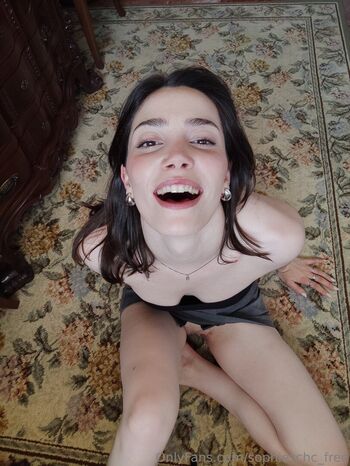 Full leaked Sofialmeiida page private photo