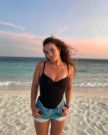 Full leaked Sofie dossi private photo