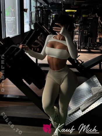 Full leaked Sofielovely page private photo