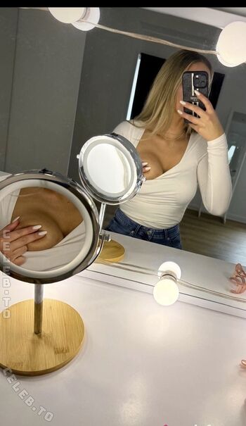 Full leaked Sofielovely private photo