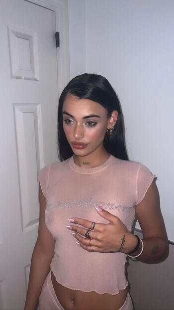 Full leaked Sofifernandez private photo