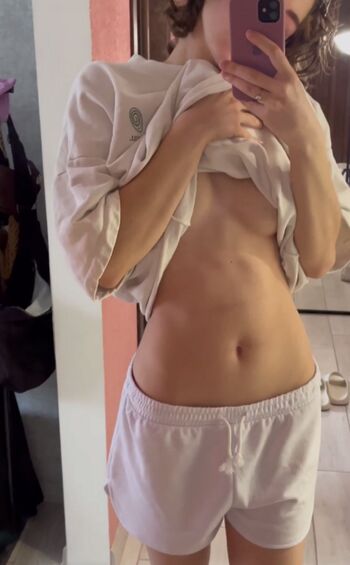 Full leaked Sofina private photo