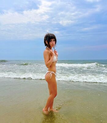 Full leaked Softdoll private photo
