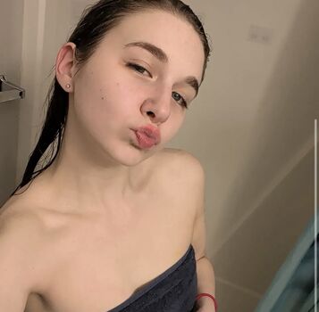 Full leaked Softkittie private onlyfans photo
