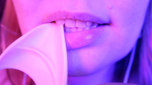 Full leaked Softlygaloshes private onlyfans photo