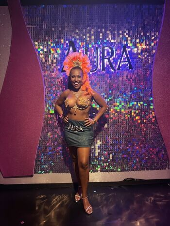 Full leaked Solange vega private photo