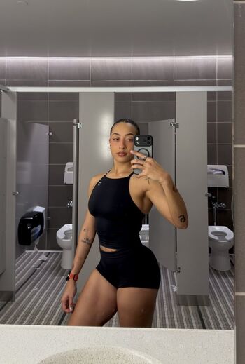 Full leaked Solesndsouls private onlyfans photo