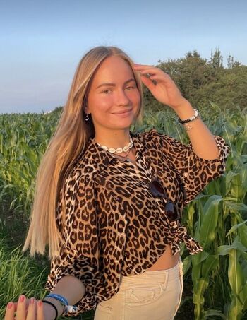 Full leaked Solunamalou private photo