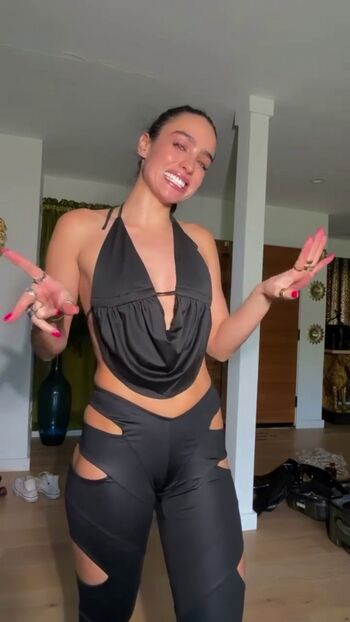 Full leaked Sommer ray page private onlyfans photo