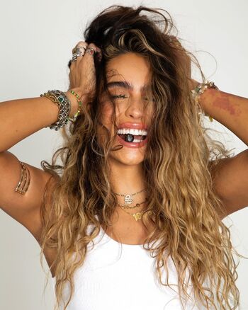 Full leaked Sommer ray page private photo