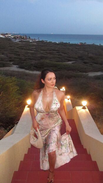 Full leaked Sonia ferraro private photo
