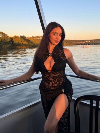 Full leaked Sonialferraro private photo