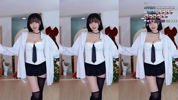 Full leaked Sooflower page private onlyfans photo