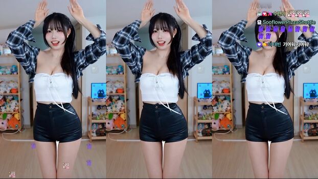 Full leaked Sooflower private onlyfans photo