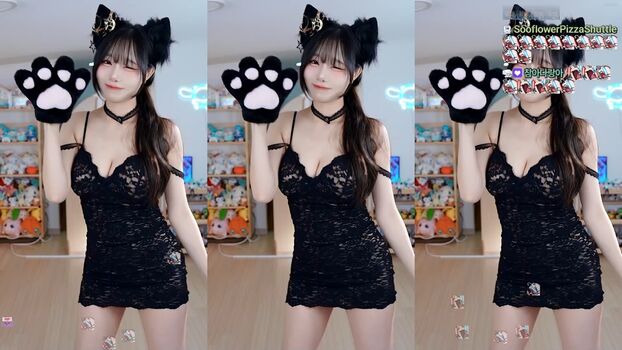 Full leaked Sooflower private onlyfans photo