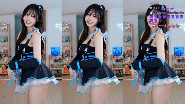 Full leaked Sooflower private onlyfans photo