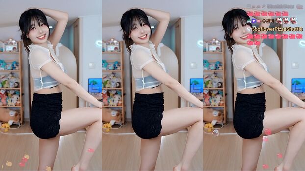 Full leaked Sooflower page private photo