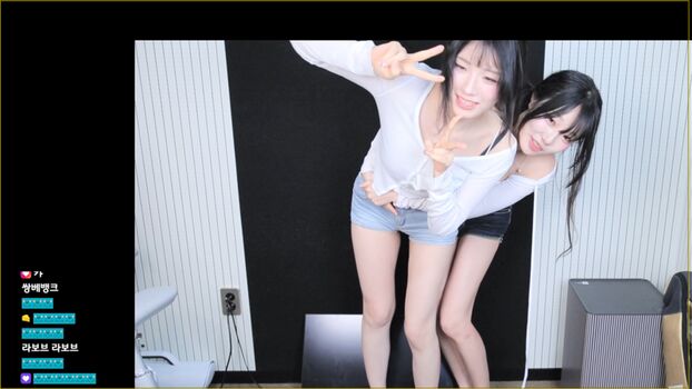 Full leaked Sooflower page private photo