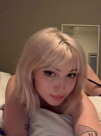Full leaked Soph private photo