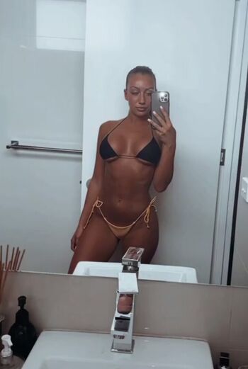 Full leaked Sophia cotter private photo