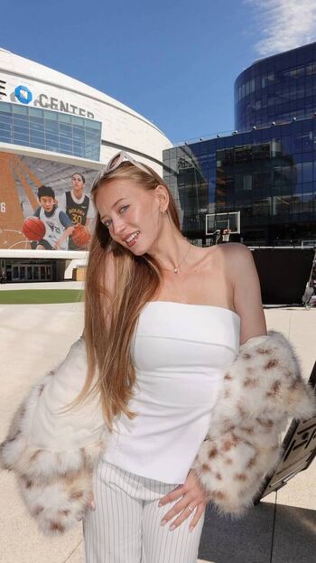 Full leaked Sophia diamond private onlyfans photo