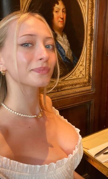 Full leaked Sophia diamond private photo