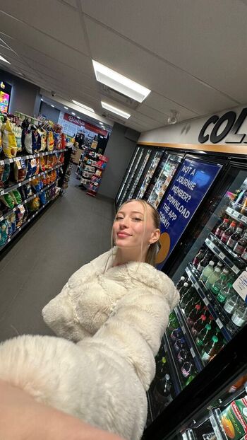 Full leaked Sophia diamond private photo