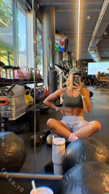 Full leaked Sophia flrsch private photo