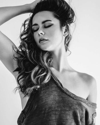 Full leaked Sophia gray private photo