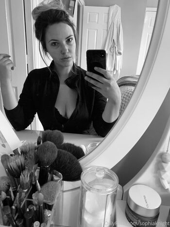Full leaked Sophia knight private photo