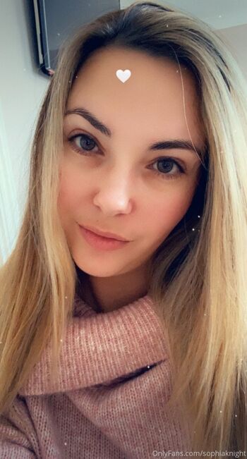 Full leaked Sophia knight private photo