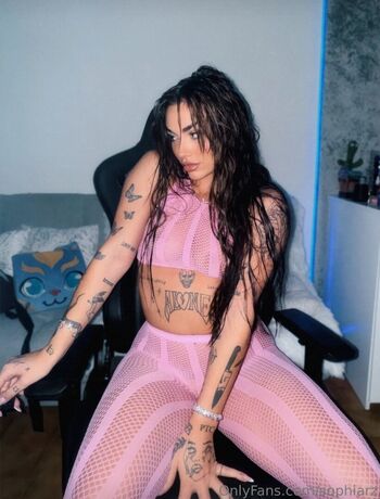 Full leaked Sophia rizou private photo