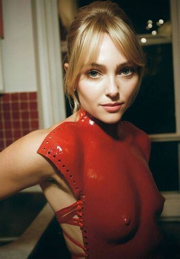Full leaked Sophia robb private photo