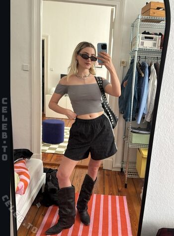 Full leaked Sophia sailer private photo